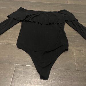 Wilfred Black Bodycon Ruffle Off-the-Shoulder Bodysuit